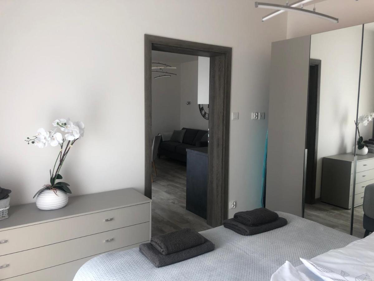 Apartament LUX Gray basen, SPA Pięć Mórz Sianożęty Zewnętrze zdjęcie