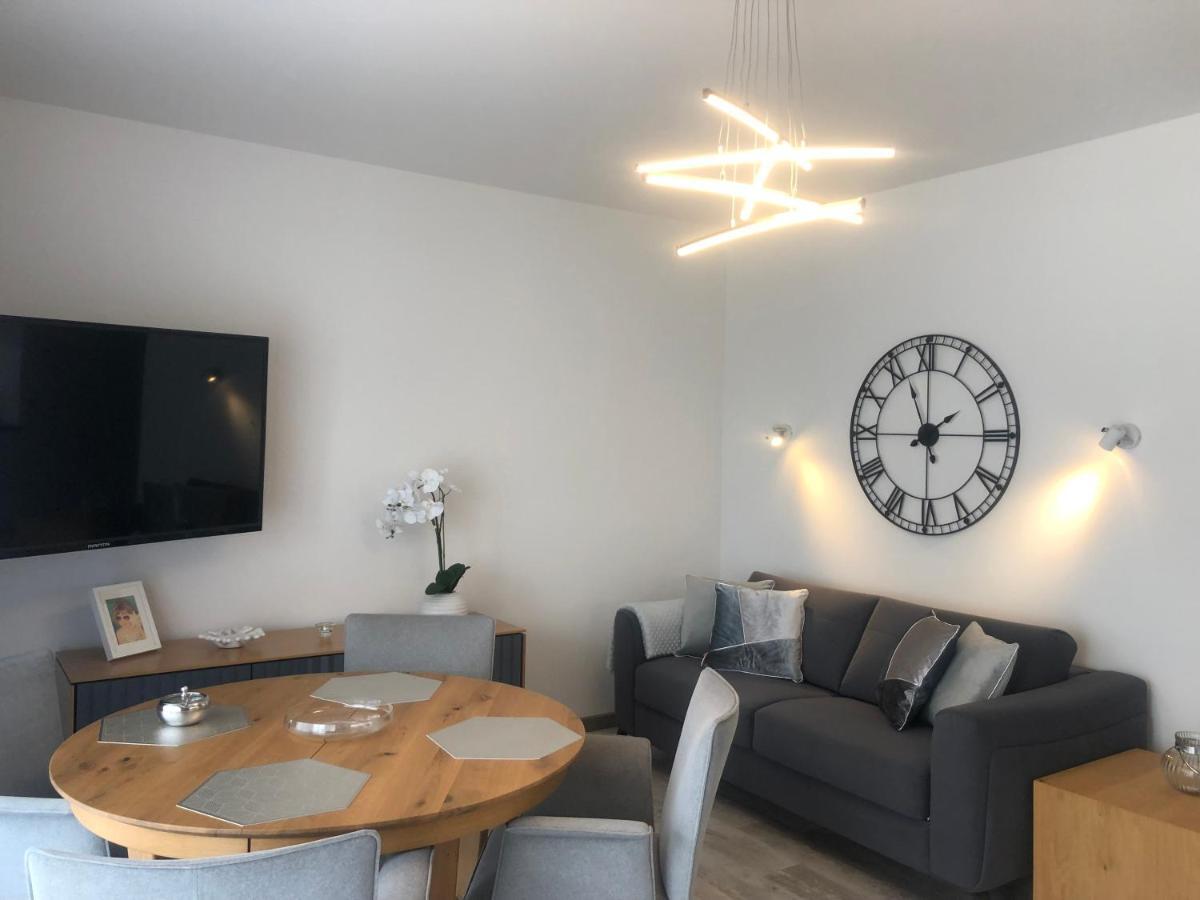 Apartament LUX Gray basen, SPA Pięć Mórz Sianożęty Zewnętrze zdjęcie
