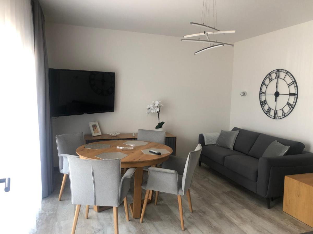 Apartament LUX Gray basen, SPA Pięć Mórz Sianożęty Zewnętrze zdjęcie